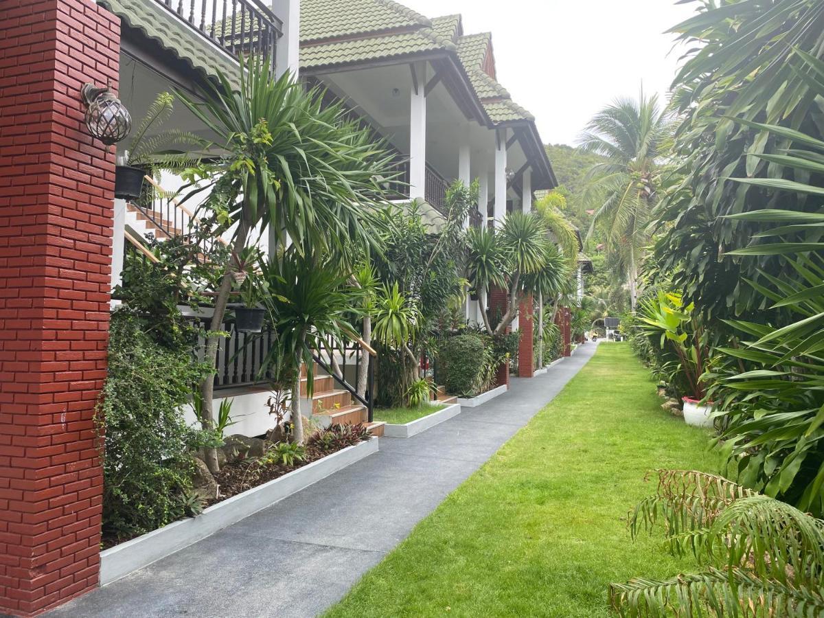 Amara Beach Resort Koh Phangan Haad Yao Exterior photo