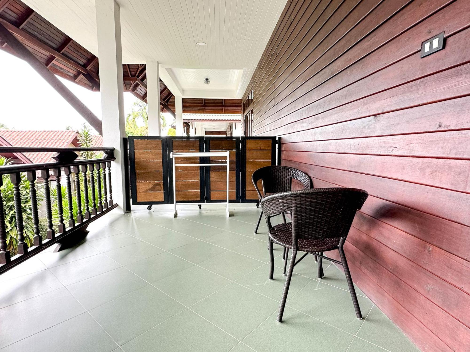 Amara Beach Resort Koh Phangan Haad Yao Exterior photo